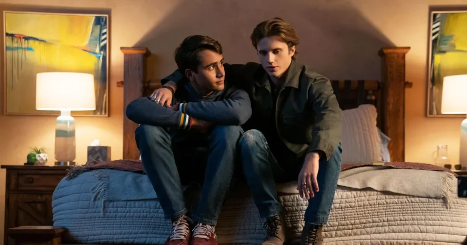 مسلسل المثليين Love Victor