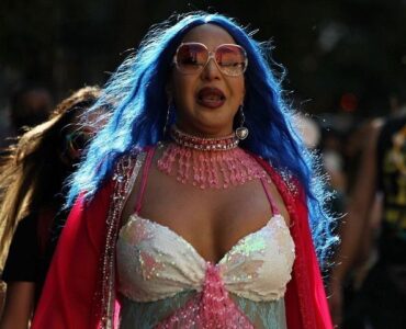 إيمان لوكير ترانس